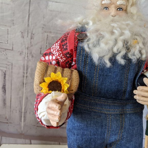 Lorraine Frances Farmer Santa Claus decor country - Picture 3 of 9